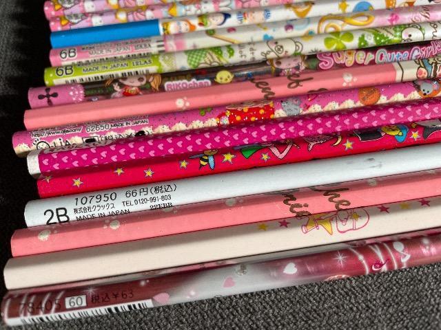 ♯新品♯いろいろえんぴつ 15本まとめ売り A  赤鉛筆1本   6Bエンピツ2本   ダンボ 占い鉛筆 < インテリア/ライフ  ♯新品♯いろいろえんぴつ 15本まとめ売り A  赤鉛筆1本   6Bエンピツ2本   ダンボ 占い鉛筆 < インテリア/ライフの