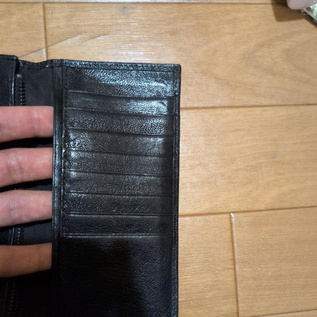 DIESEL(ディーゼル)のブラックレザーの二つ折りロングウォレットで < 男性ファッション DIESEL(ディーゼル)のブラックレザーの二つ折りロングウォレットで < 男性ファッションの