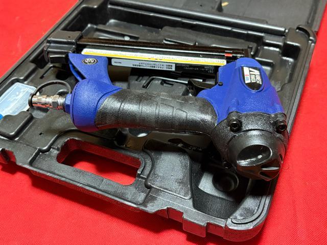 ANEST IWATA エアーネーラー/ステープラー CHX10499XX未使用 < 自動車/バイク ANEST IWATA エアーネーラー/ステープラー CHX10499XX未使用 < 自動車/バイク