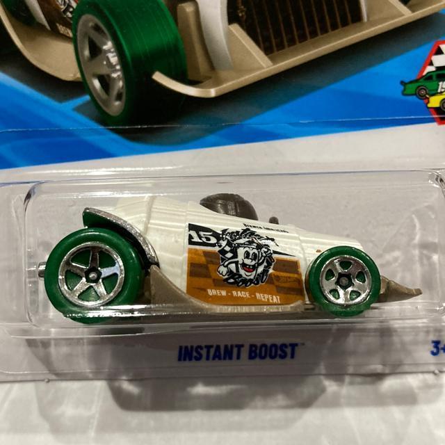 �z�b�g�E�B�[���E�C���X�^���g�@�u�[�X�g(�����o�i��) �� �z�r�[�� 