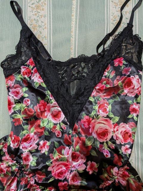 MO1001  �ō����i   �t�����[�v�����g�{�f�B�[�X�[�c     L �� �����t�@�b�V������ 