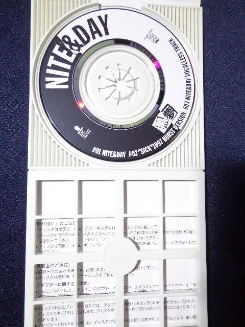 CD �� �����uNITE & DAY�v �� CD�ABlu-ray�ADVD 2���ő���180�~ �� �^�����g�O�b�Y�� 