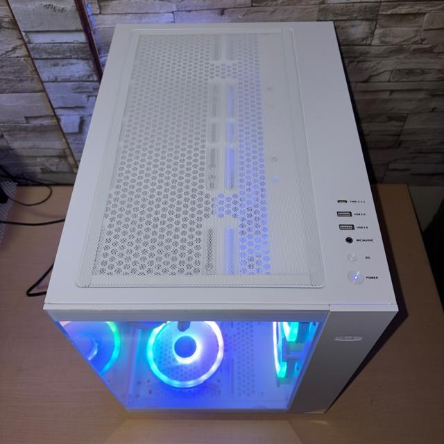 �y�������ȊO�V�i�z�Q�[�~���OPC Ryzen7 7800X3D RX9070XT SSD2TB ������32GB 850W �� PC�{��/���Ӌ@��� 