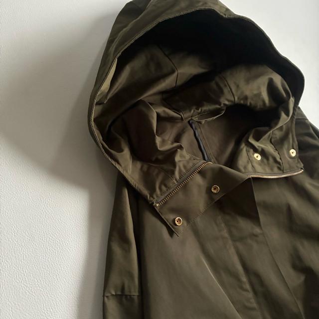 ◆美品◆アウィーエフ◆オーバーサイズマウンテンパーカー◆金ボタン◆カーキ◆M < 女性ファッション ◆美品◆アウィーエフ◆オーバーサイズマウンテンパーカー◆金ボタン◆カーキ◆M < 女性ファッションの