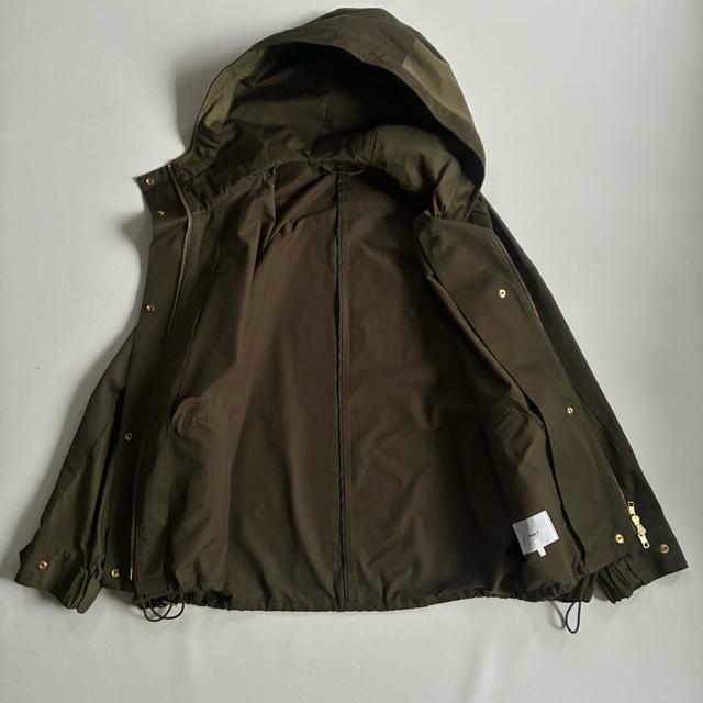 ◆美品◆アウィーエフ◆オーバーサイズマウンテンパーカー◆金ボタン◆カーキ◆M < 女性ファッション ◆美品◆アウィーエフ◆オーバーサイズマウンテンパーカー◆金ボタン◆カーキ◆M < 女性ファッションの