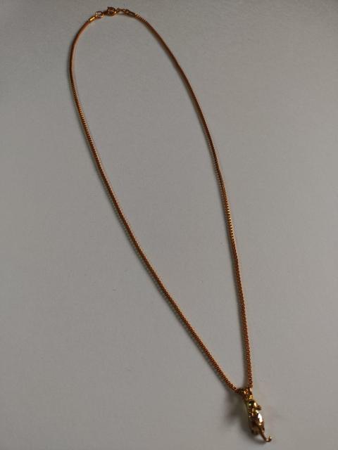 �V�i���g�p���l�b�N���X���Ԃ牺����L���S�[���h�F�� �� �����A�N�Z�T���[/���v�� 