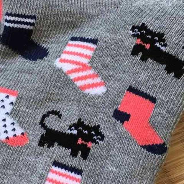猫キャラクター柄ソックス。グレー < 女性ファッション  猫キャラクター柄ソックス。グレー < 女性ファッションの