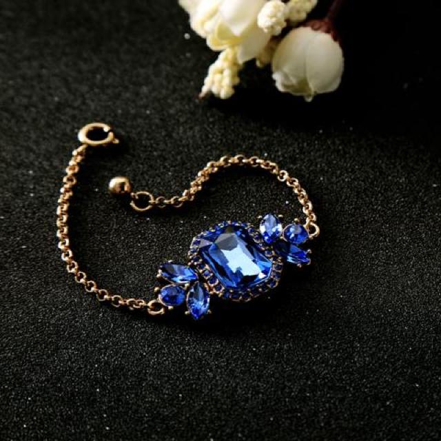 Vi AeB[NSVbNXg[uXbg  ANZT[/v 