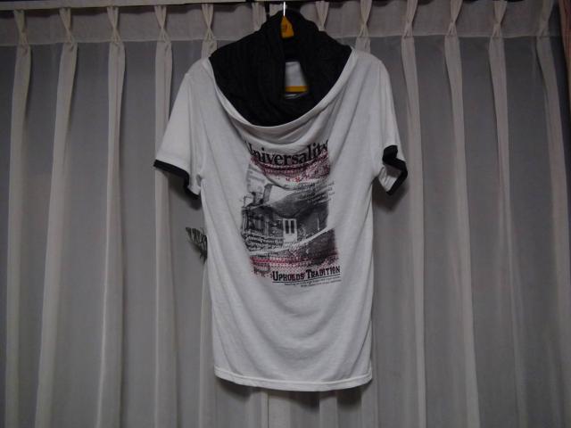 ベビーフエイスの襟巻付きTシャツ(L)!。   < 男性ファッション  ベビーフエイスの襟巻付きTシャツ(L)!。    < 男性ファッションの