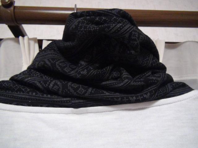 ベビーフエイスの襟巻付きTシャツ(L)!。   < 男性ファッション  ベビーフエイスの襟巻付きTシャツ(L)!。   < 男性ファッションの