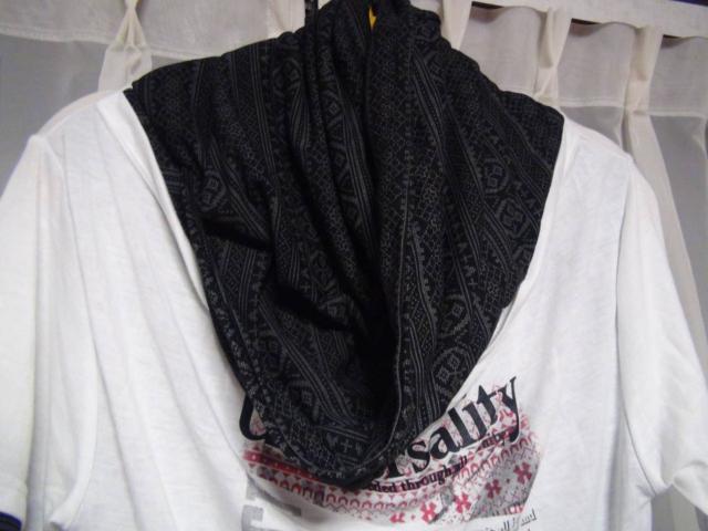 ベビーフエイスの襟巻付きTシャツ(L)!。   < 男性ファッション  ベビーフエイスの襟巻付きTシャツ(L)!。   < 男性ファッションの