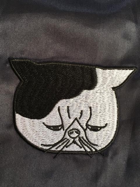 JAPANロゴ&ブサカワキャット刺繍スカジャン・ネイビー < 女性ファッション JAPANロゴ&ブサカワキャット刺繍スカジャン・ネイビー < 女性ファッションの