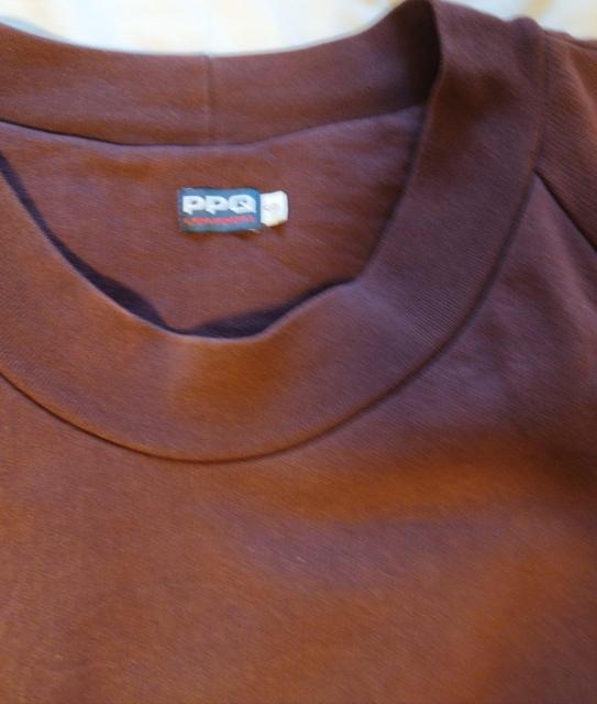 海老茶エンジ PPQ ショート丈 ハイウエスト八分袖 キノコ透かし柄スウェット トレーナー カットソー < 女性ファッション  海老茶エンジ PPQ ショート丈 ハイウエスト八分袖 キノコ透かし柄スウェット トレーナー カットソー < 女性ファッションの