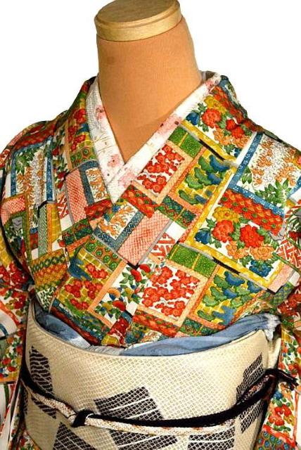 【最高級】新品同様 縮緬 総花かるた 小紋 身丈159cm 裄丈65.5cm T3523 < 女性ファッション  【最高級】新品同様 縮緬 総花かるた 小紋 身丈159cm 裄丈65.5cm T3523 < 女性ファッションの