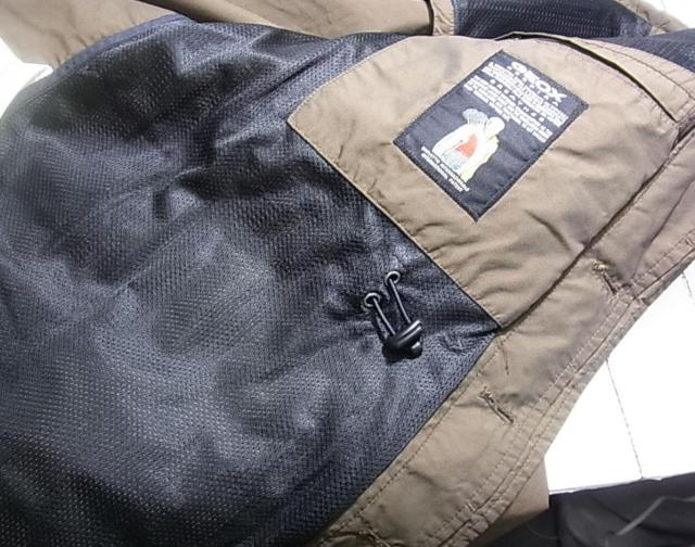 �����Ǖi�����K���iGEOX  �W�F�I�b�N�X �W���P�b�g�@�A�E�^�[�@�C�^���A�T�C�Y48