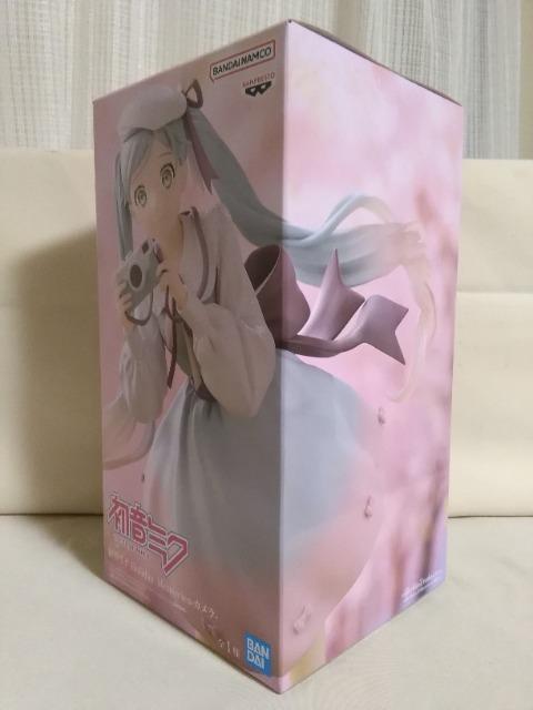 �����~�N�@Holiday�@Memories�@�J����