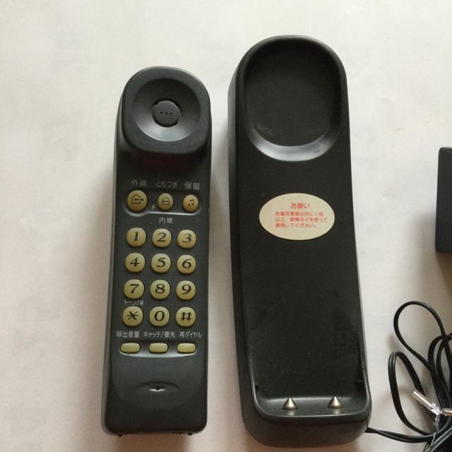 SHARP コードレス電話機の子機 + ACアダプター    A143 < 家電/AV  SHARP コードレス電話機の子機 + ACアダプター    A143 < 家電/AVの