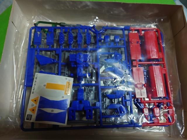 ガンダムF91 1/100 ガンタンクR-44 < ホビー  ガンダムF91 1/100 ガンタンクR-44 < ホビーの