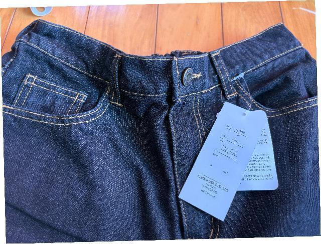 新品タグつきブラックデニム ウエストゴムL < 女性ファッション  新品タグつきブラックデニム ウエストゴムL < 女性ファッションの