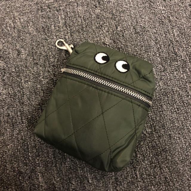 即決 UNIQLO ユニクロ ANYA HINDMARCH パッカブルバッグ < 女性ファッション 即決 UNIQLO ユニクロ ANYA HINDMARCH パッカブルバッグ < 女性ファッションの