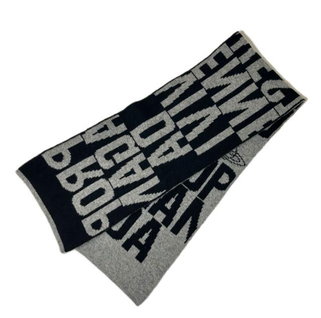 i Vivienne Westwood S I[u E[ }t[  uh 