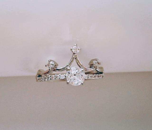 CZ キュービックジルコニア 総1カラット プラチナコーティングジュエリー フリーサイズ リング 〜16号 ティアラ < 女性アクセサリー/時計 CZ キュービックジルコニア 総1カラット プラチナコーティングジュエリー フリーサイズ リング 〜16号 ティアラ < 女性アクセサリー/時計の