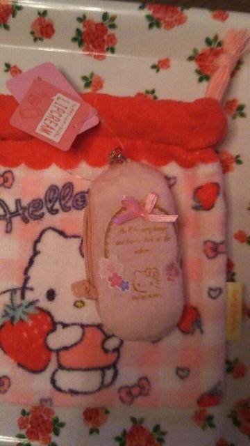 キティお得A点セット☆巾着 &印鑑ケース☆苺☆チェック☆ < おもちゃ キティお得A点セット☆巾着 &印鑑ケース☆苺☆チェック☆ < おもちゃの