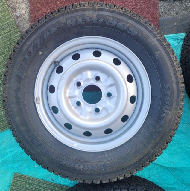 X`[zC[14C`4.5j 5PCD114.3X^bhX^Ct4{Zbg145R12LT 8PR BRIDGEST  /oCN