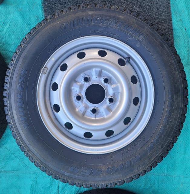 X`[zC[14C`4.5j 5PCD114.3X^bhX^Ct4{Zbg145R12LT 8PR BRIDGEST  /oCN