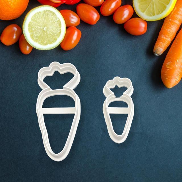 にんじんの形 クッキー型 2個セット 抜き型 粘土型 お菓子作り キャロット < インテリア/ライフ にんじんの形 クッキー型 2個セット 抜き型 粘土型 お菓子作り キャロット < インテリア/ライフの