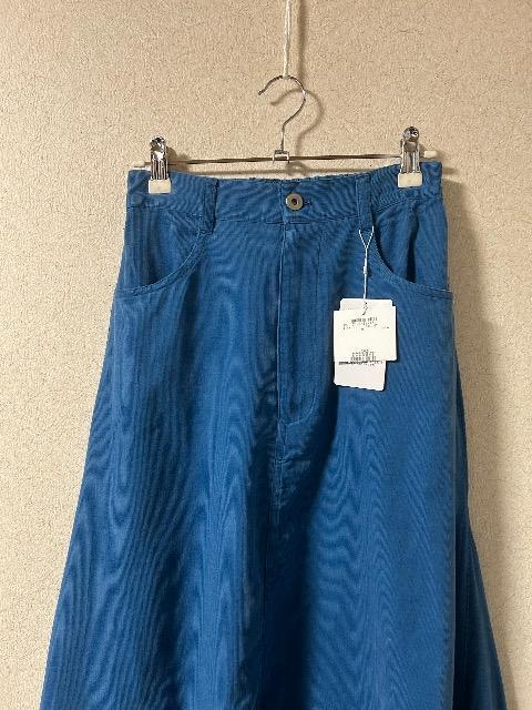 新品タグ付きsocolla(ジャヴァコーポレーション)★コットンコーデュロイ風スカート < 女性ファッション 新品タグ付きsocolla(ジャヴァコーポレーション)★コットンコーデュロイ風スカート < 女性ファッションの