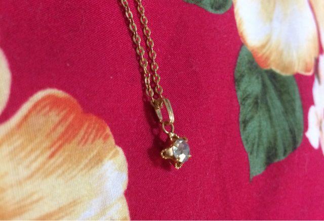 ☆一粒ストーンネックレス☆首元にワンポイントの光☆ < 女性アクセサリー/時計  ☆一粒ストーンネックレス☆首元にワンポイントの光☆ < 女性アクセサリー/時計の