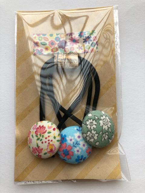 ハンドメイド ヘアゴム くるみボタンセット コットン 小花♪ < 女性ファッション  ハンドメイド ヘアゴム くるみボタンセット コットン 小花♪  < 女性ファッションの