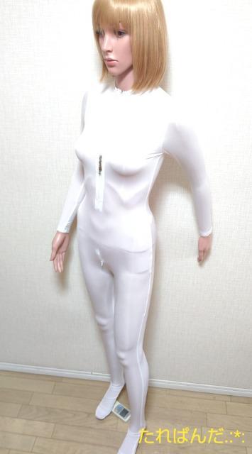 新品タグ付☆光沢つるA純白スキン素材の2ヶZIP付きジヤンプスーツ6278☆3点で即落 < 女性ファッション  新品タグ付☆光沢つるA純白スキン素材の2ヶZIP付きジヤンプスーツ6278☆3点で即落 < 女性ファッションの