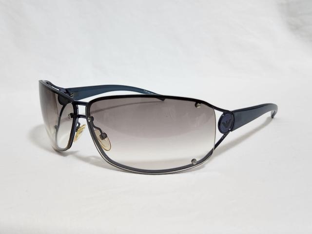 正規 激レア アルマーニ EA イーグルロゴ メタルフレーム サングラス 黒 グラマラス シャイニーメタリックブルー アイウェア < ブランド  正規 激レア アルマーニ EA イーグルロゴ メタルフレーム サングラス 黒 グラマラス シャイニーメタリックブルー アイウェア  < ブランドの