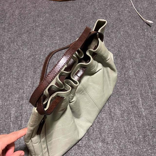 【KAROSSE / カロッセ】 牛革 トートバッグ < 女性ファッション  【KAROSSE / カロッセ】 牛革 トートバッグ < 女性ファッションの