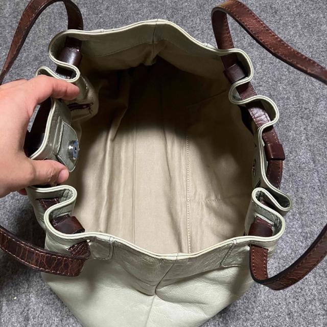 【KAROSSE / カロッセ】 牛革 トートバッグ < 女性ファッション  【KAROSSE / カロッセ】 牛革 トートバッグ < 女性ファッションの