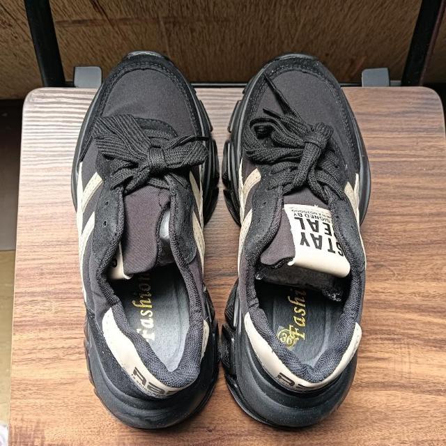 新品 23cm レディース スニーカー ブラック シューズ 靴 身長アップ < 女性ファッション  新品 23cm レディース スニーカー ブラック シューズ 靴 身長アップ < 女性ファッションの