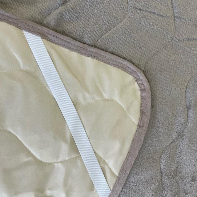 SALE☆フランネル☆蓄熱綿入り☆敷きパッド☆シングルサイズ < インテリア/ライフ  SALE☆フランネル☆蓄熱綿入り☆敷きパッド☆シングルサイズ < インテリア/ライフの