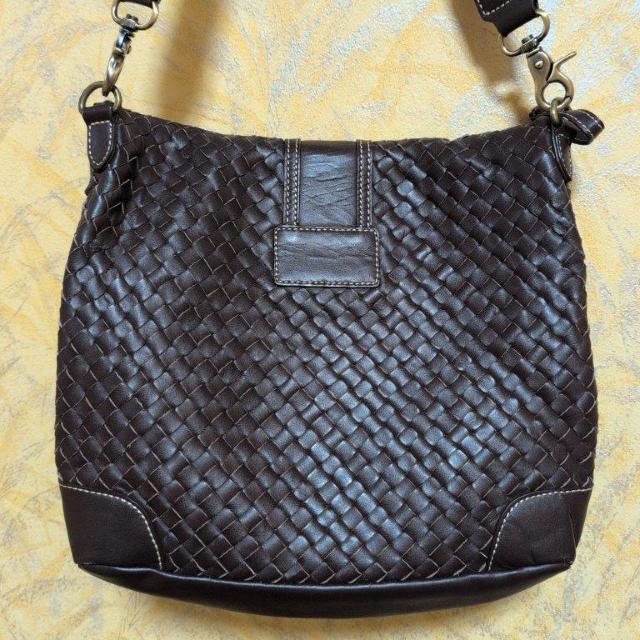 ダークブラウン レザー ショルダーバッグ < 男性ファッション ダークブラウン レザー ショルダーバッグ < 男性ファッションの