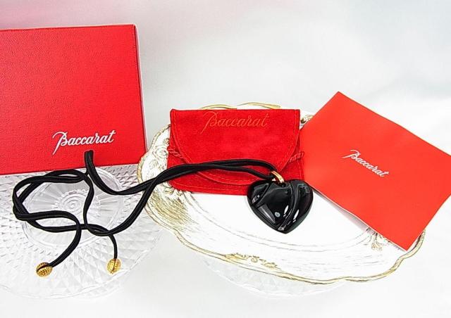 ���K�V�i���l Baccarat�@�o�J�� �r�W���[ �n�[�g �y���_���g�i���󂠂�E���t���j �� �u�����h�� 