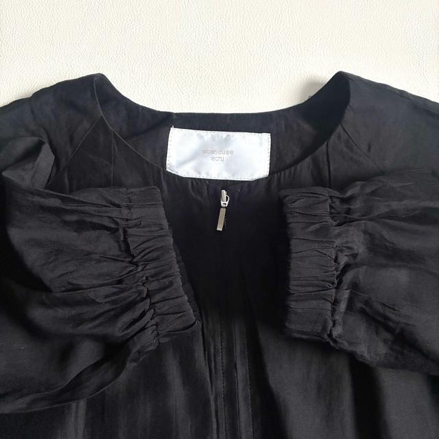 ◆美品◆アバハウスエクリュ◆シアーノーカラージャケット◆黒◆大きいサイズ感◆F < ブランド ◆美品◆アバハウスエクリュ◆シアーノーカラージャケット◆黒◆大きいサイズ感◆F < ブランドの