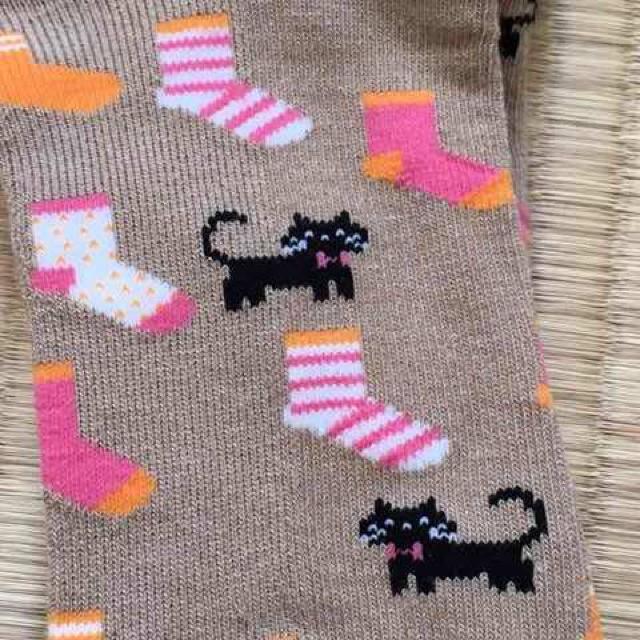 猫キャラクター柄ソックス。ベージュ < 女性ファッション  猫キャラクター柄ソックス。ベージュ < 女性ファッションの