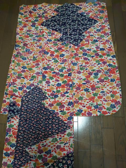 USEDAUA^߁ASڏkɁA~s   t@bV 