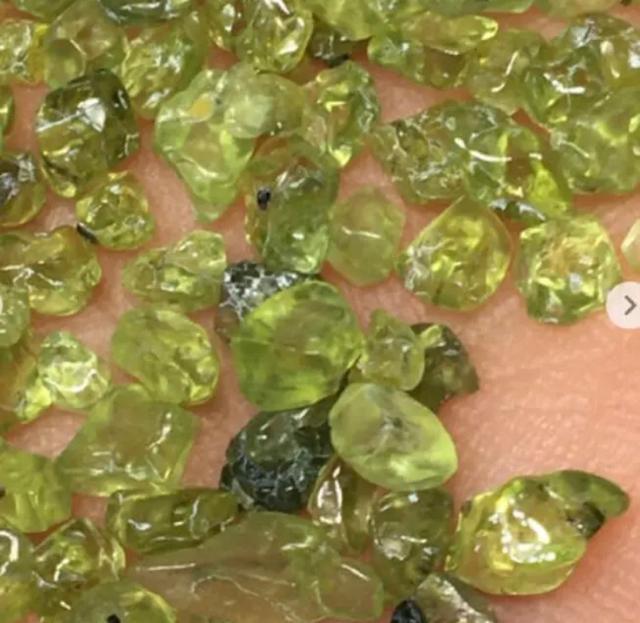 《浄化用さざれ》ミャンマー産 ペリドット 浄化用細石 200g < インテリア/ライフ  《浄化用さざれ》ミャンマー産 ペリドット 浄化用細石 200g  < インテリア/ライフの