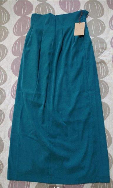 ���� birthday room �J���[�c�C���^�C�g�X�J�[�g �t�H���X�g�O���[��