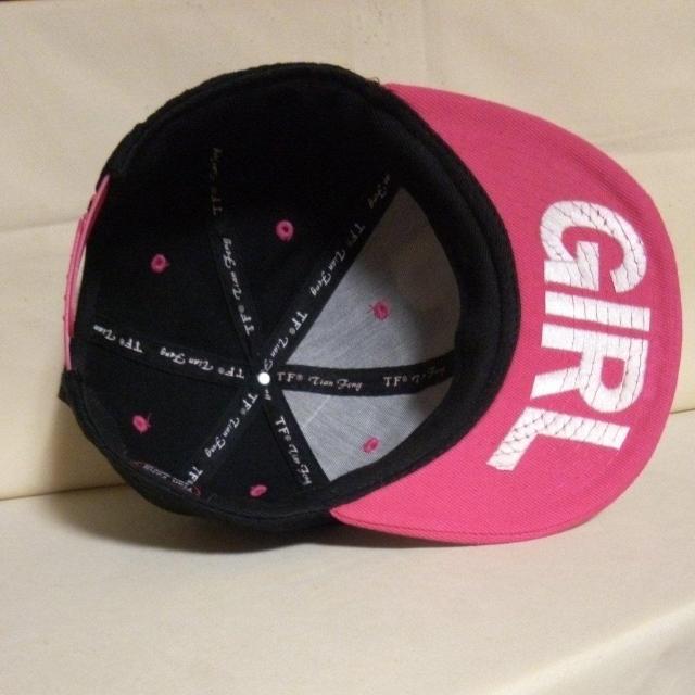 BOY  �s���N�̂΂̃L���b�v