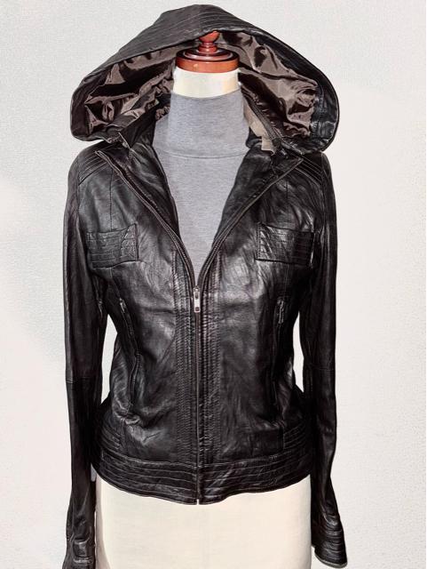 ROSE BUD ローズバッドPROVIDER 定価4万円程 高級 柔らか 羊革 ラム レザージャケット ライダース 36アウター < 女性ファッション  ROSE BUD ローズバッドPROVIDER 定価4万円程 高級 柔らか 羊革 ラム レザージャケット ライダース 36アウター < 女性ファッションの