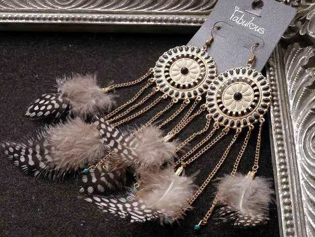 新品 Fabulous アンティーク調エスニックゆらゆら羽根ピアス < 女性アクセサリー/時計  新品 Fabulous アンティーク調エスニックゆらゆら羽根ピアス  < 女性アクセサリー/時計の