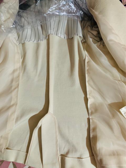 スーツ風ジヤケット サイズL. 11色はべージユ < 女性ファッション  スーツ風ジヤケット サイズL. 11色はべージユ < 女性ファッションの